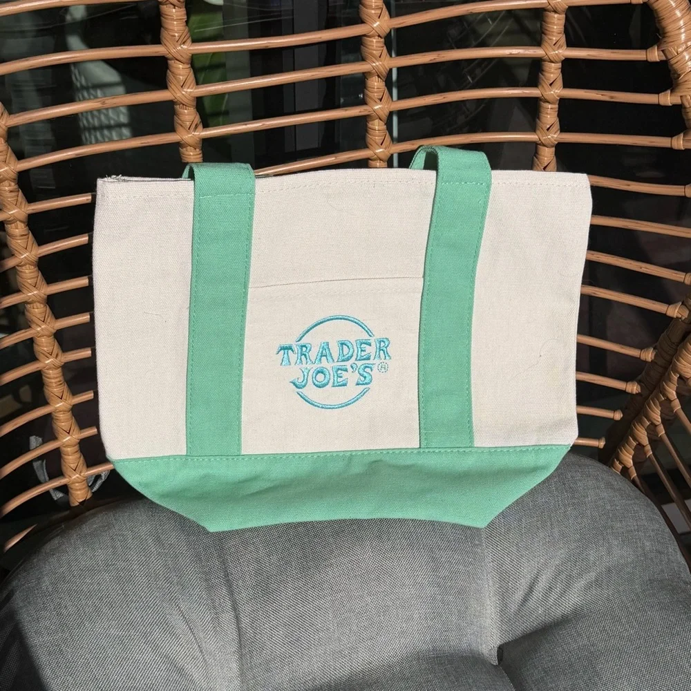 Trader Joe’s Mini Canvas Tote Bag | Pastel | Set of 4 - Picture 13 of 14